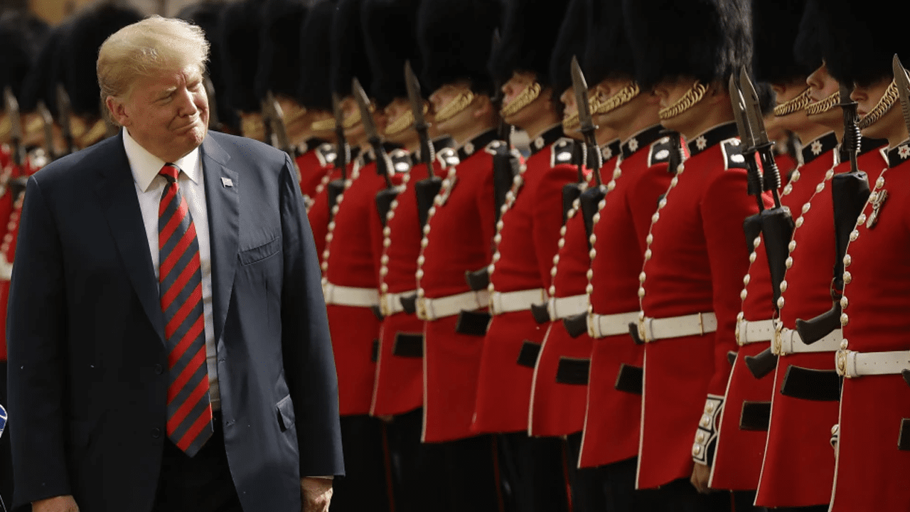 Trump en Windsor durante ceremonia con pompa real