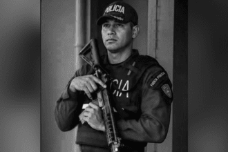 Compañerismo: Policía unido