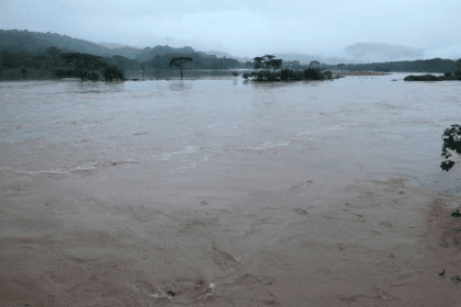  Tormenta tropical Cristina provoca 18 inundaciones