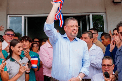 Chaves pide acuerdos políticos