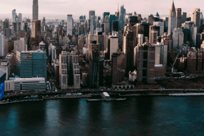 ¡Nueva York dice BASTA! Frena los centros de datos de Inteligencia Artificial