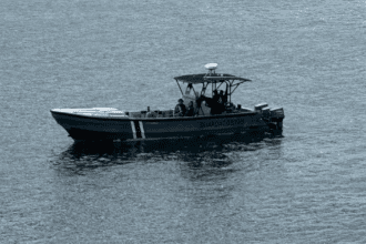 Desesperada búsqueda en el mar