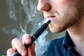  Salud: Sala IV deja en firme regulación estricta vapeadores