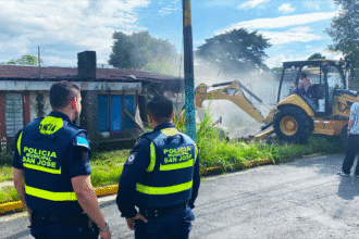 Policía Municipal San José demuele búnker en San Francisco de Dos Ríos.